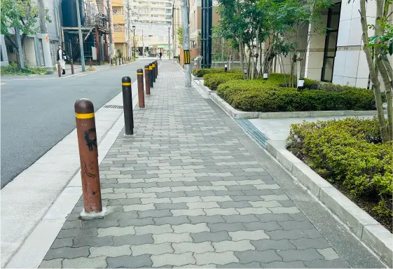 舗装された歩道