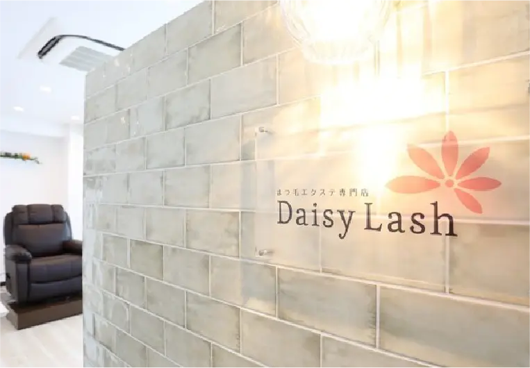 Daisy Lash京橋店