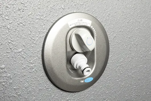 バルコニー水栓